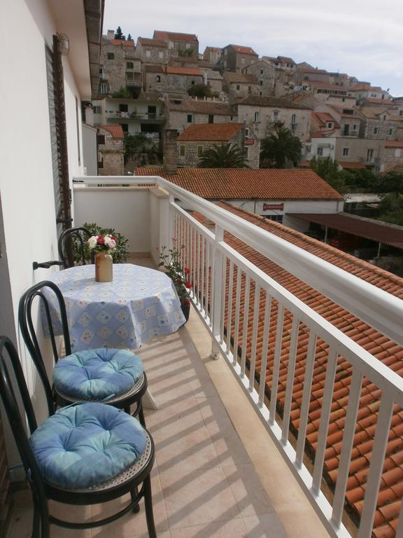 Guest House Zaninović Hvar Town Chambre photo